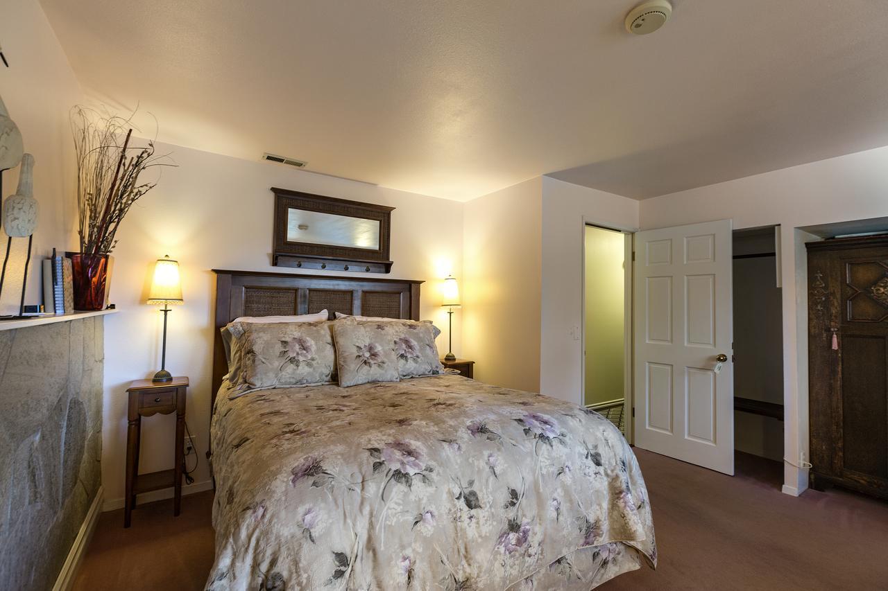 フライデー・ハーバー ヒルサイド ハウス ベッド ＆ ブレックファースト Bed & Breakfast エクステリア 写真