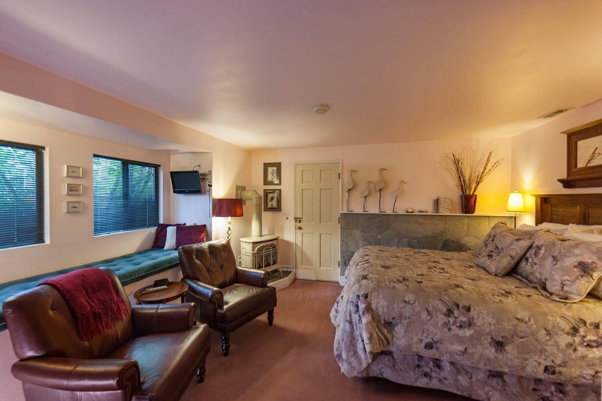 フライデー・ハーバー ヒルサイド ハウス ベッド ＆ ブレックファースト Bed & Breakfast エクステリア 写真