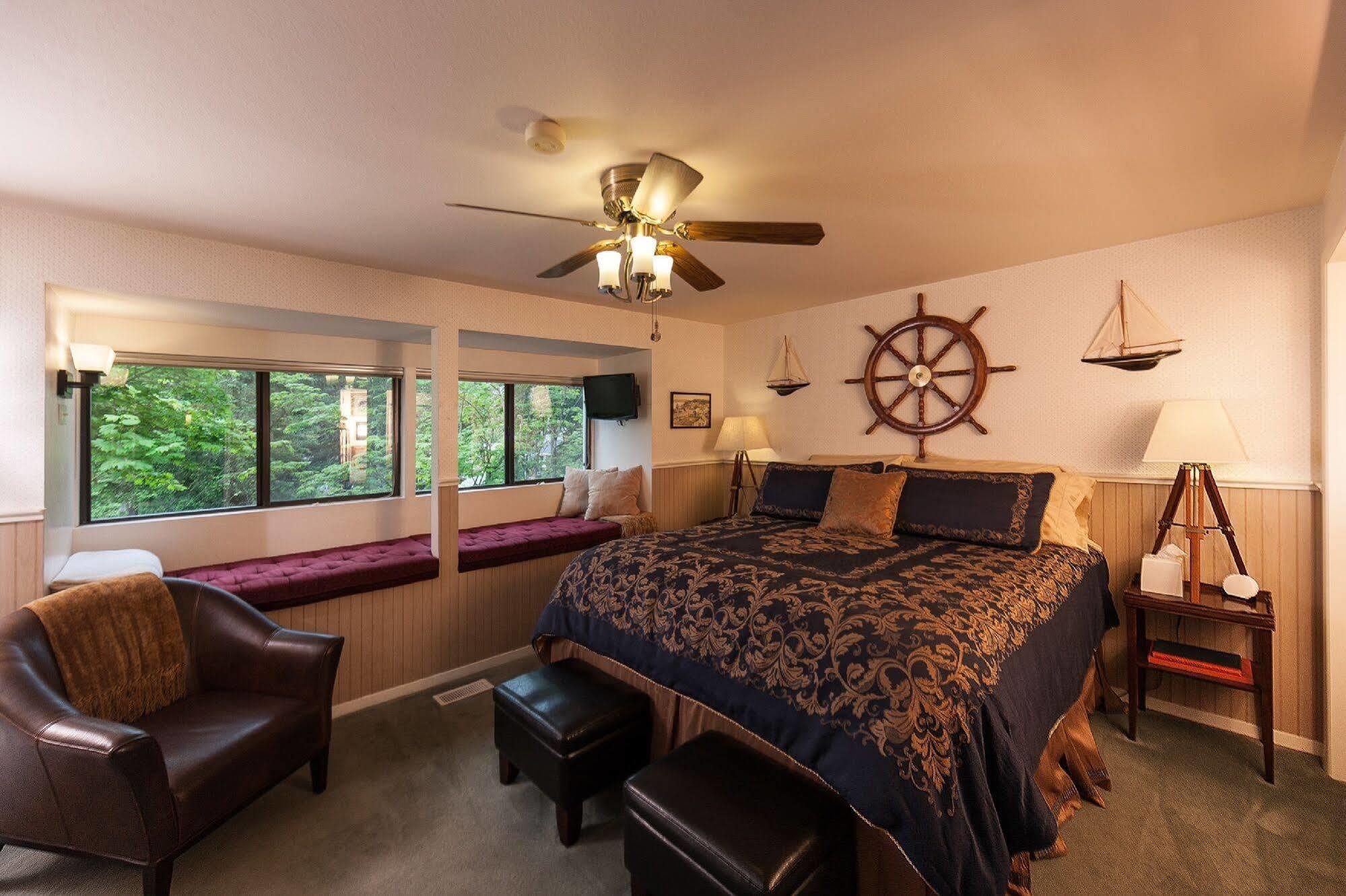 フライデー・ハーバー ヒルサイド ハウス ベッド ＆ ブレックファースト Bed & Breakfast エクステリア 写真