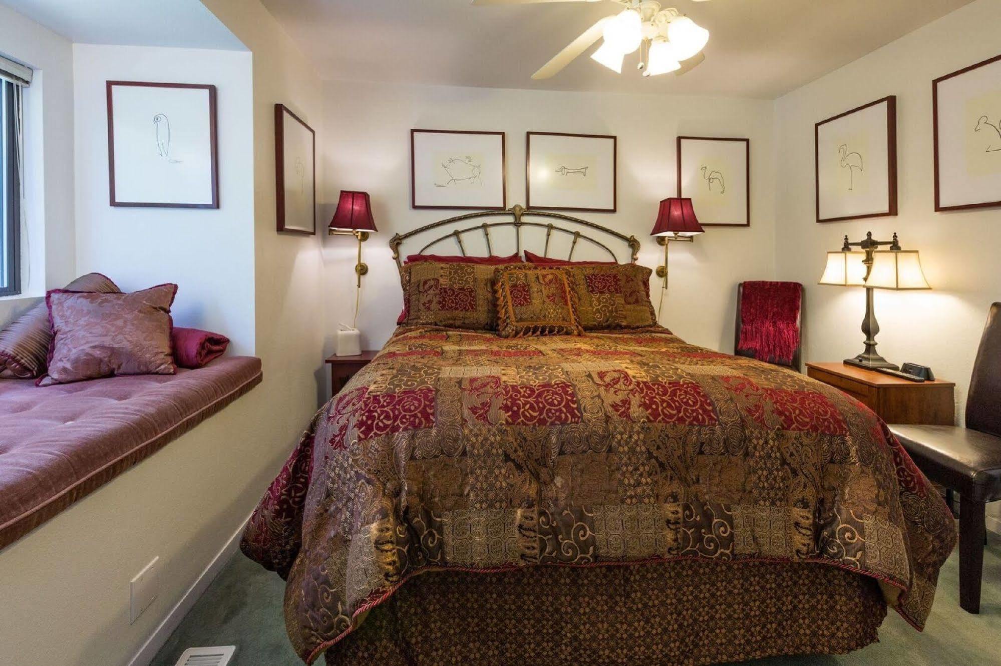 フライデー・ハーバー ヒルサイド ハウス ベッド ＆ ブレックファースト Bed & Breakfast エクステリア 写真